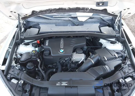 2015 BMW X1 xDrive28I z USA, uszkodzony, nr VIN WBAVL1C58FVY26971